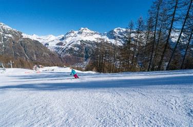 Image for: 7 JOURS daté